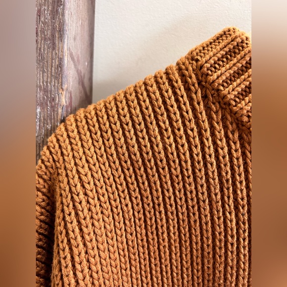 Trandlands Cottage Crewneck Sweater - Picture 3 of 4